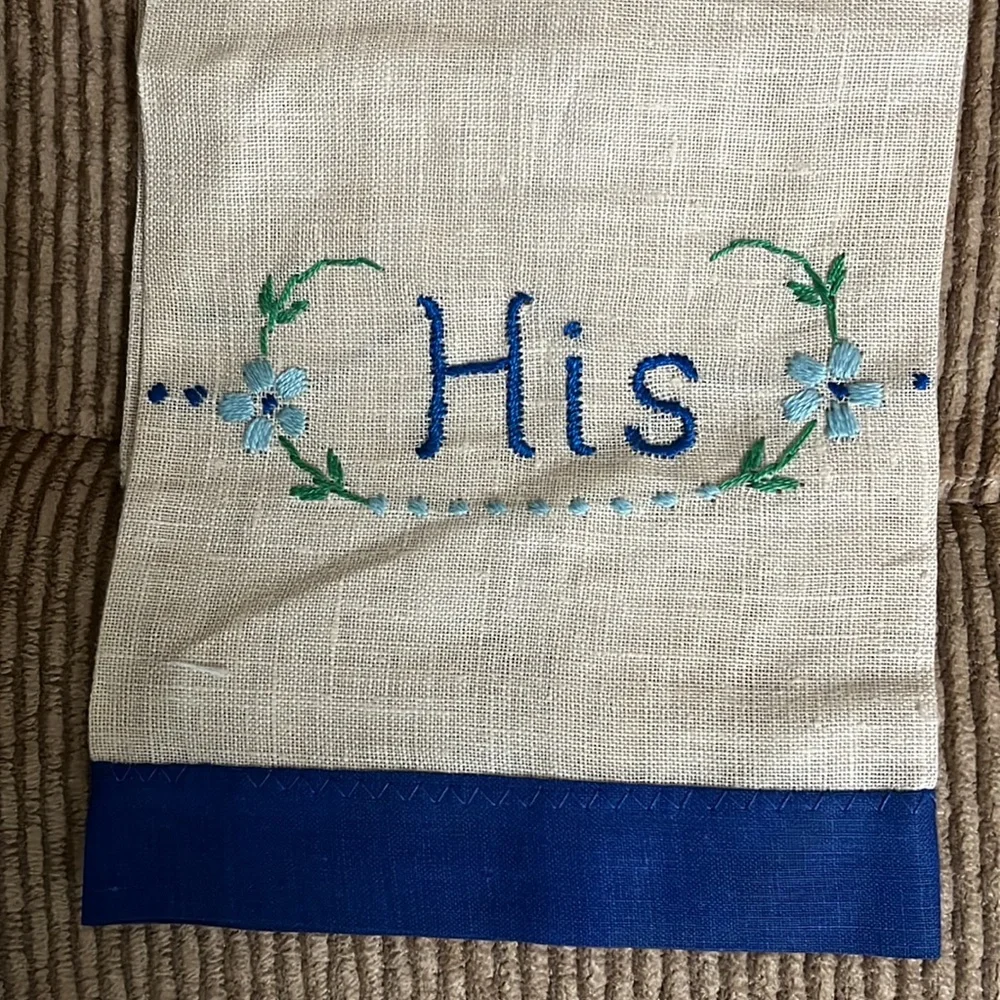 NEW OLD STOCK Vintage Embroidered His & Hers Hand Towels Pure Linen Blue Floral